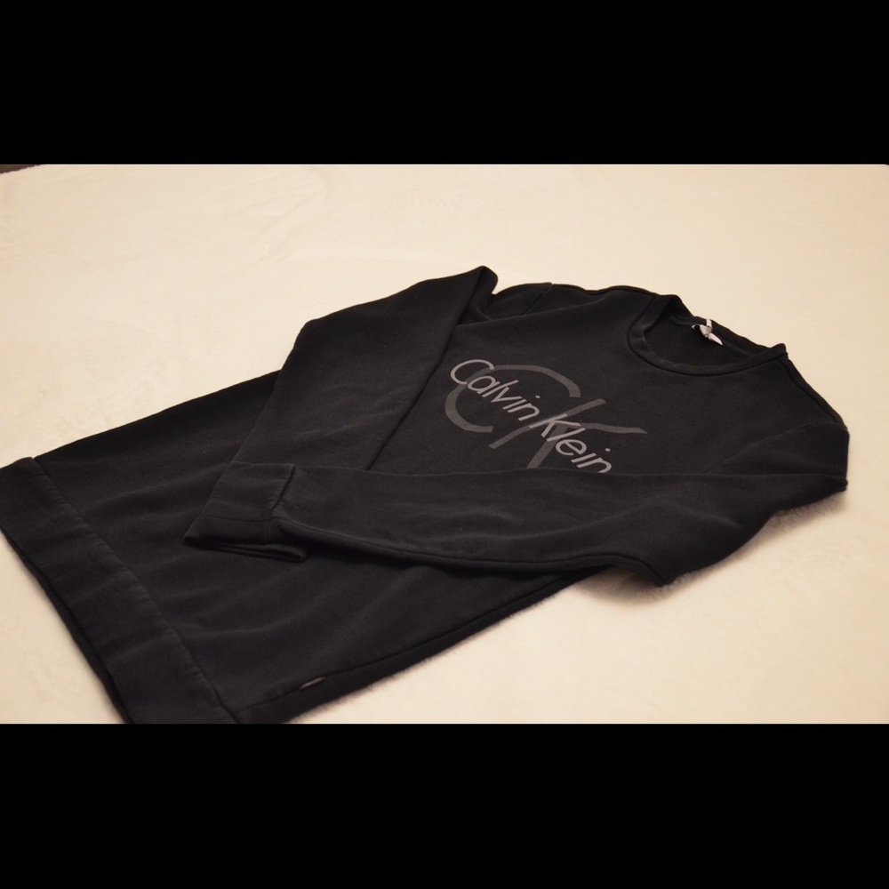 Calvin Klein Sweater Black